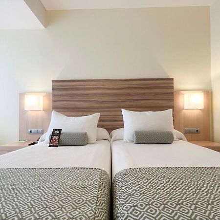 Riviera Beachotel - Adults Recommended Benidorm Dış mekan fotoğraf