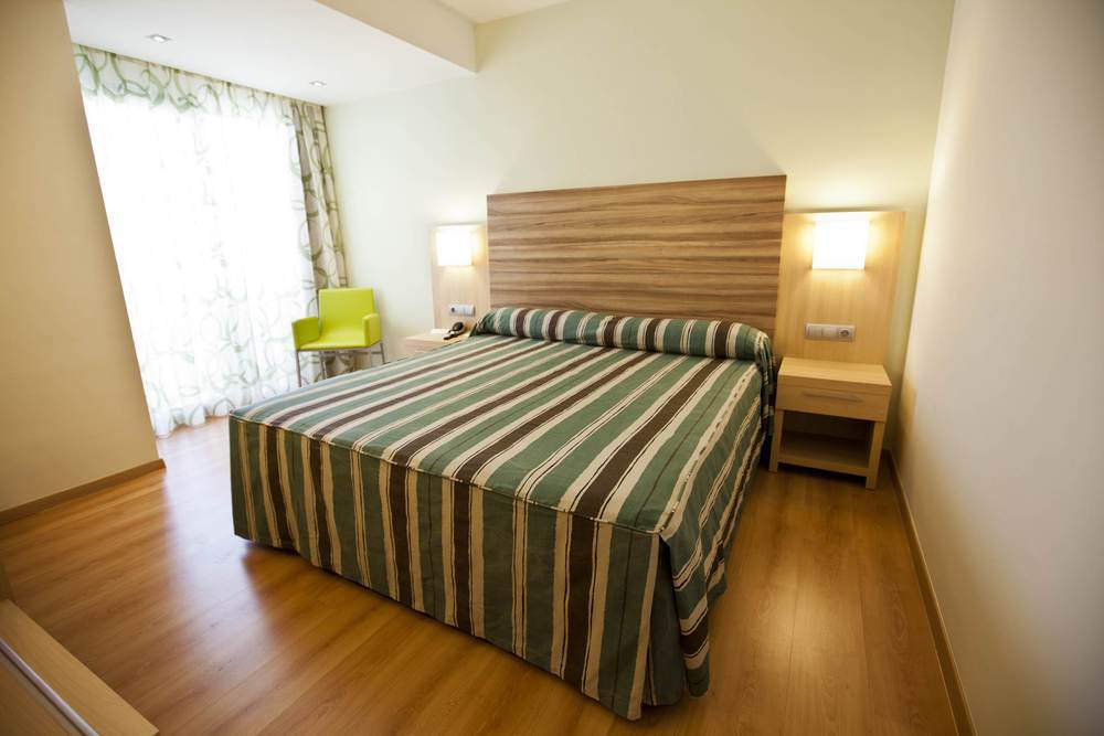 Riviera Beachotel - Adults Recommended Benidorm Dış mekan fotoğraf
