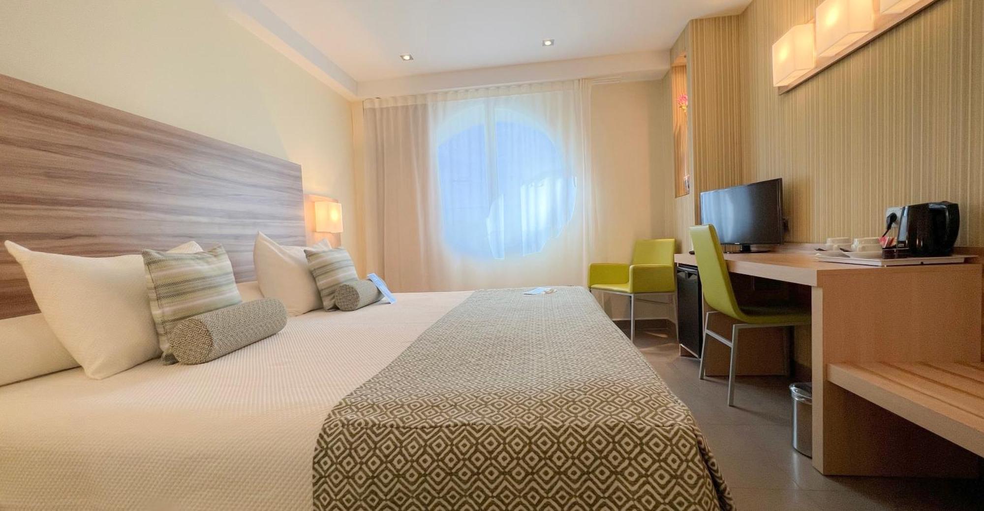 Riviera Beachotel - Adults Recommended Benidorm Dış mekan fotoğraf
