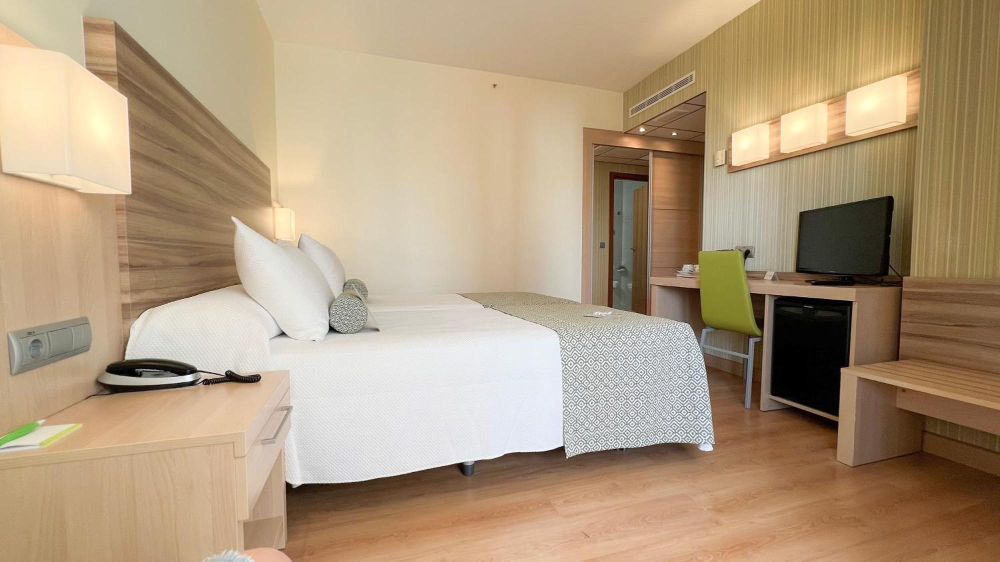 Riviera Beachotel - Adults Recommended Benidorm Dış mekan fotoğraf